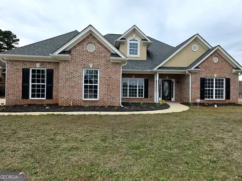 500 Soho Pl, Locust Grove, GA 30248