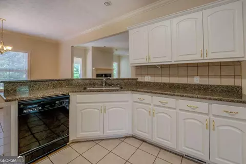 Kitchen - 212 Willow Ridge Ln, Jackson, GA 30233 photo 1 of 6