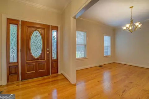 Entry Way - 212 Willow Ridge Ln, Jackson, GA 30233 photo 2 of 3