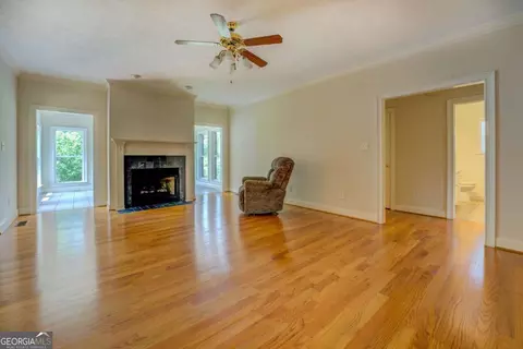 Living - 212 Willow Ridge Ln, Jackson, GA 30233 photo 1 of 9