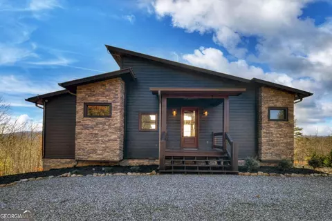 1038 Synacia Dr, Mineral Bluff, GA 30559