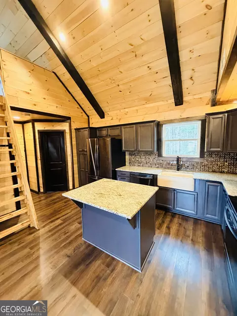Kitchen - 254 Dub Walker Rd, Jackson, GA 30233 photo 1 of 4
