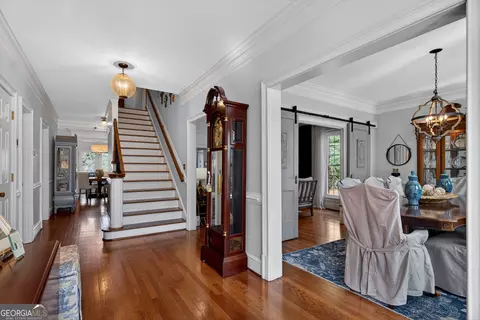 Entry Way - 638 Cameron Mill Rd, Lagrange, GA 30240 photo 4 of 8