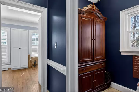 Entry Way - 638 Cameron Mill Rd, Lagrange, GA 30240 photo 5 of 8