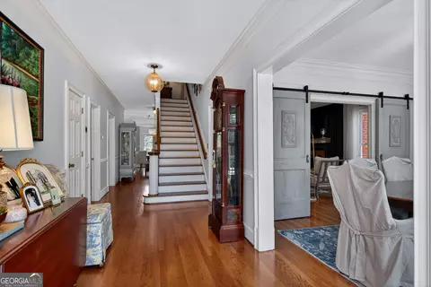 Entry Way - 638 Cameron Mill Rd, Lagrange, GA 30240 photo 3 of 8