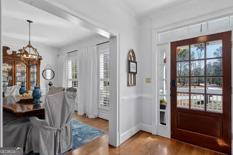 Entry Way - 638 Cameron Mill Rd, Lagrange, GA 30240 photo 2 of 8