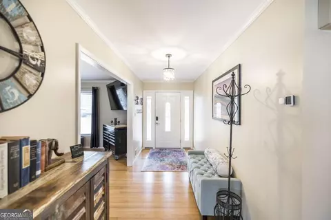 Entry Way - 785 Downing St, Macon, GA 31204 photo 1 of 2