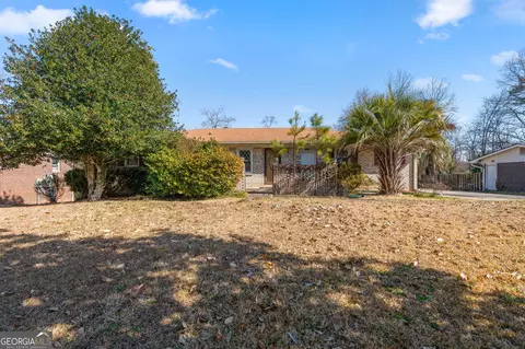 1012 Briarcliff Rd, Warner Robins, GA 31088