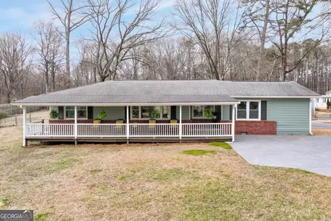 4749 Cox St SE, Acworth, GA 30101