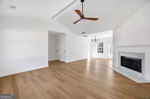 444 Mcgiboney Rd, Covington, GA 30016 photo 6
