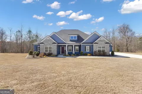 297 Walden Pond Trl, Senoia, GA 30276