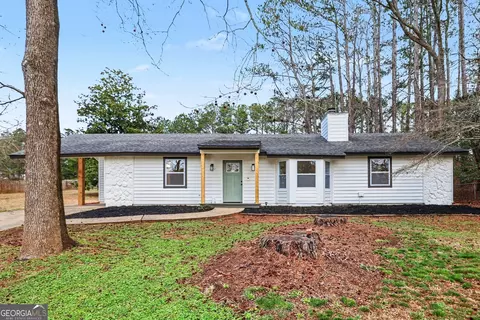 22 Barberry Dr, Newnan, GA 30265