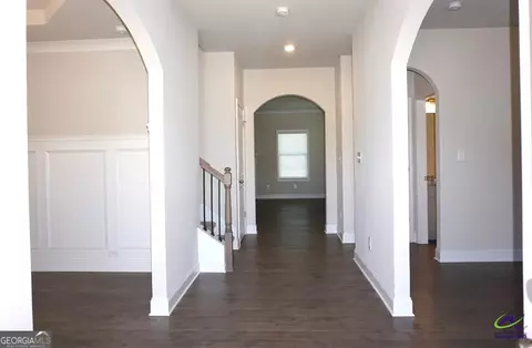 Entry Way - 121 Bluecoat Trl, Byron, GA 31008 photo 6 of 9