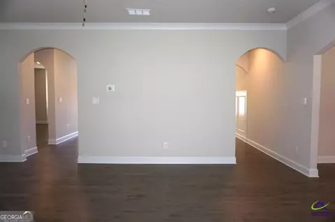 Living - 121 Bluecoat Trl, Byron, GA 31008 photo 6 of 7