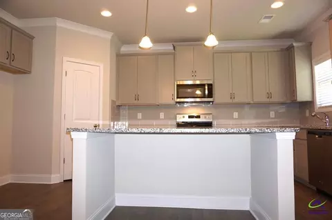 Kitchen - 121 Bluecoat Trl, Byron, GA 31008 photo 6 of 6