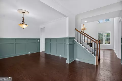 Entry Way - 209 Grace Ct, Lagrange, GA 30241 photo 2 of 10