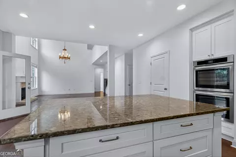 Kitchen - 209 Grace Ct, Lagrange, GA 30241 photo 5 of 5