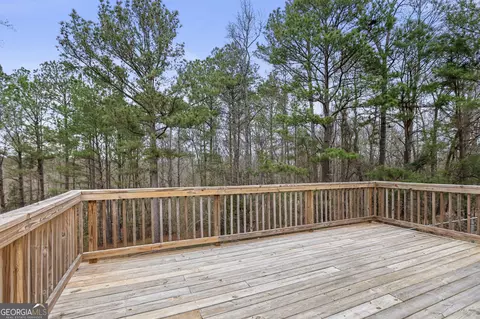 Exterior - 166 Lakemont Dr, Lagrange, GA 30240 photo 5 of 6