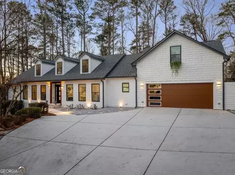 6260 River Overlook Dr, Atlanta, GA 30328