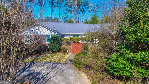 114 Sourwood Dr, Pine Mountain, GA 31822
