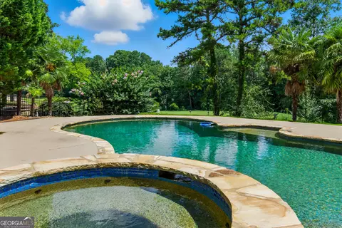 Exterior - 3925 Greenside Ct, Dacula, GA 30019 photo 14 of 24