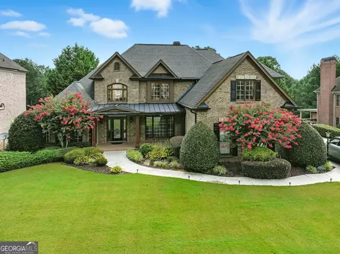 Exterior - 3925 Greenside Ct, Dacula, GA 30019 photo 3 of 24