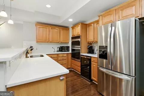 Kitchen - 3925 Greenside Ct, Dacula, GA 30019 photo 6 of 6