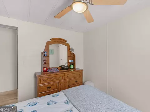 Bedroom - 4025 High Falls Rd, Jackson, GA 30233 photo 2 of 11