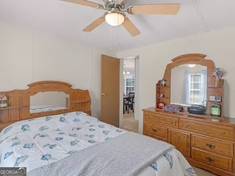 Bedroom - 4025 High Falls Rd, Jackson, GA 30233 photo 3 of 11