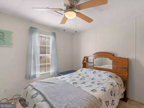Bedroom - 4025 High Falls Rd, Jackson, GA 30233 photo 4 of 11