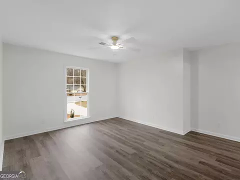 Bedroom - 239 Farmbrook Pkwy, Stockbridge, GA 30281 photo 6 of 8