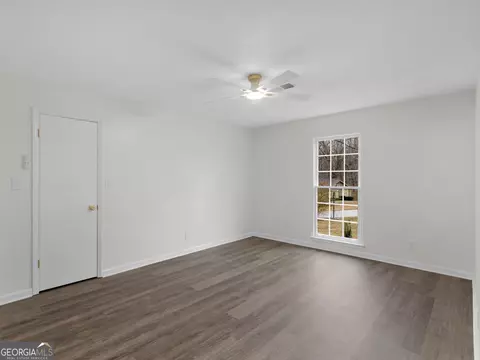 Bedroom - 239 Farmbrook Pkwy, Stockbridge, GA 30281 photo 7 of 8