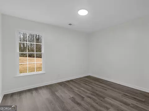 Bedroom - 239 Farmbrook Pkwy, Stockbridge, GA 30281 photo 3 of 8