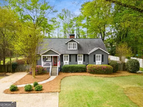 3202 Dunn St SE, Smyrna, GA 30080