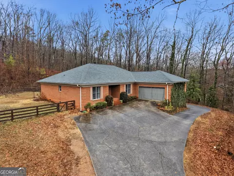 3030 Jan Dr, Douglasville, GA 30135