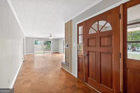 Entry Way - 236 6th Ave, Winder, GA 30680 photo 1 of 3
