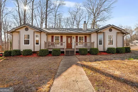 155 Bob White Dr, Stockbridge, GA 30281