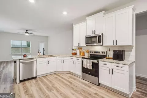 3964 Saddle Bag Ct, Dacula, GA 30019 photo 6