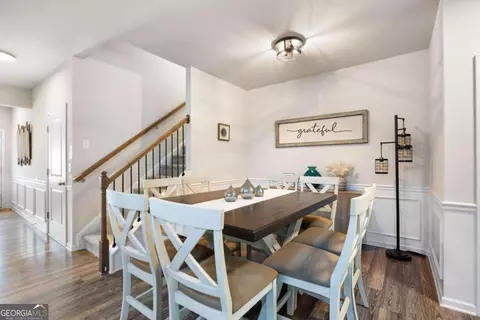 Dining - 255 Jefferson Ave, Canton, GA 30114 photo 2 of 2