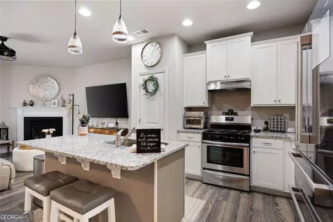 Kitchen - 255 Jefferson Ave, Canton, GA 30114 photo 1 of 4