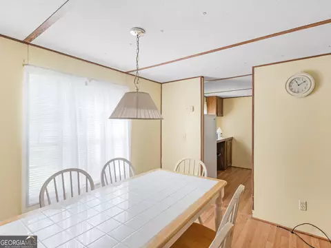 Dining - 245 Brooks Rd, Jackson, GA 30233 photo 1 of 4