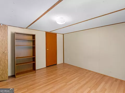 Bedroom - 245 Brooks Rd, Jackson, GA 30233 photo 5 of 11
