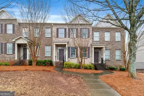 7054 Elmwood Ridge Ct, Atlanta, GA 30340