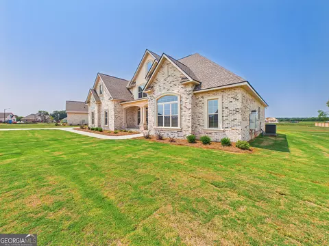 Exterior - 119 Pridgen Pass, Perry, GA 31069 photo 3 of 17