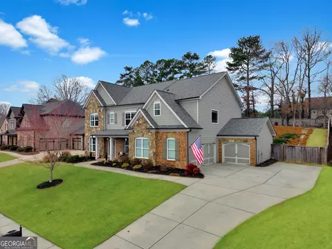 2096 Democracy Dr, Buford, GA 30519 photo 2
