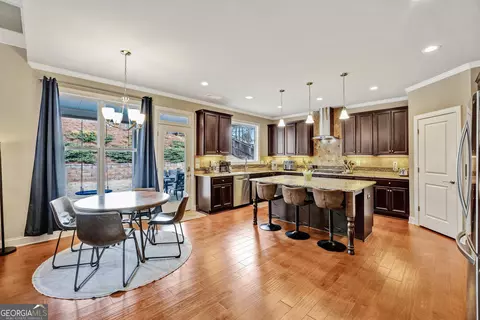 2096 Democracy Dr, Buford, GA 30519 photo 14