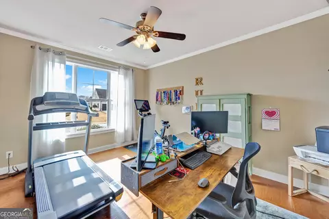 2096 Democracy Dr, Buford, GA 30519 photo 9