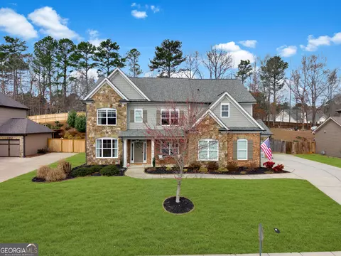 2096 Democracy Dr, Buford, GA 30519