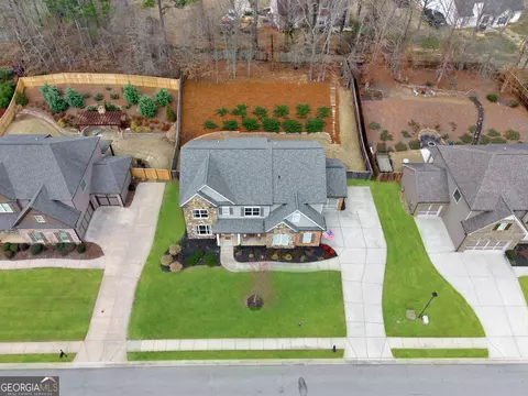 2096 Democracy Dr, Buford, GA 30519 photo 3