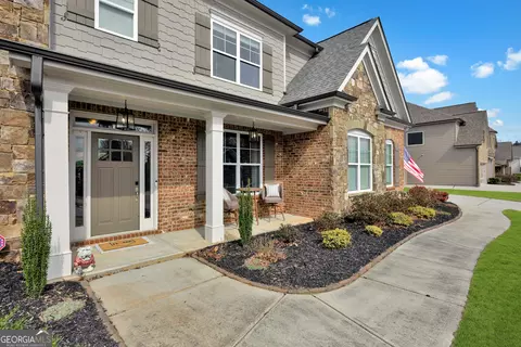 2096 Democracy Dr, Buford, GA 30519 photo 5